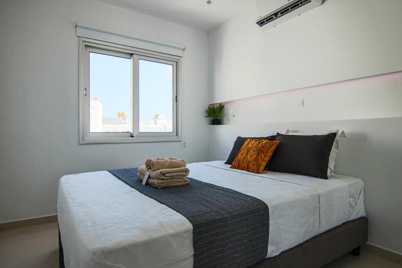 Phaedrus Living: Seaside Luxury Flat Lighthouse 65 Lejlighed Paphos Eksteriør billede