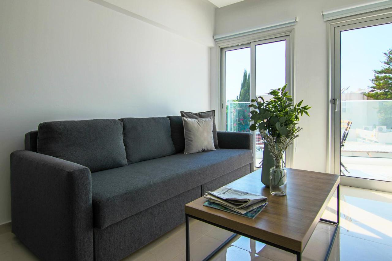 Phaedrus Living: Seaside Luxury Flat Lighthouse 65 Lejlighed Paphos Eksteriør billede
