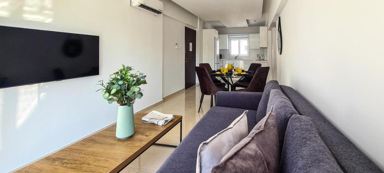 Phaedrus Living: Seaside Luxury Flat Lighthouse 65 Lejlighed Paphos Eksteriør billede